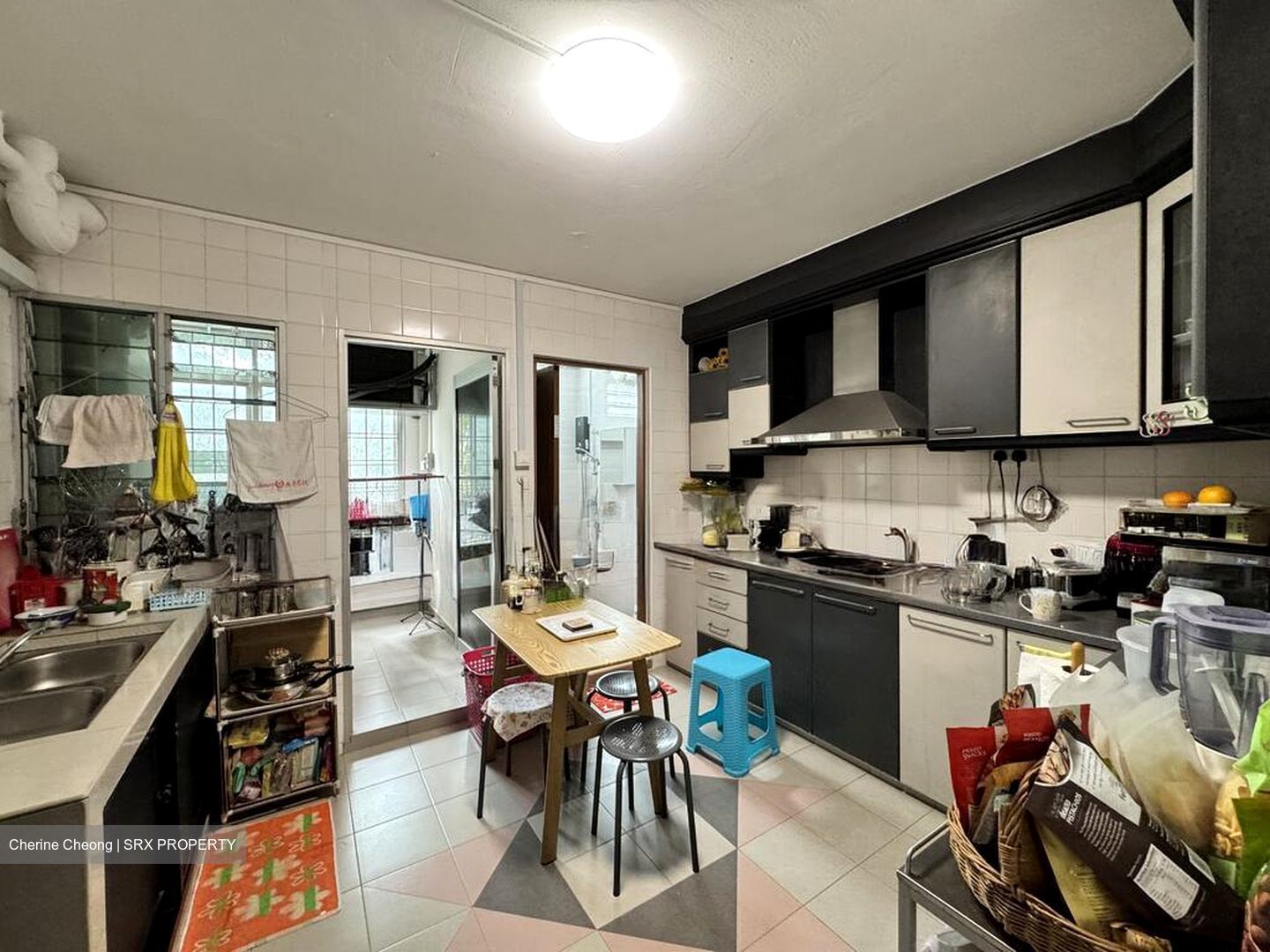 Blk 160 Yung Ping Road (Jurong West), HDB Executive #566237141